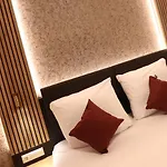 Golden Pearl Im Stadtzentrum 4* Magdeburgo