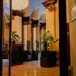 Golden Pearl Im Stadtzentrum Hotel