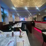 Golden Pearl Im Stadtzentrum ماغديبورغ