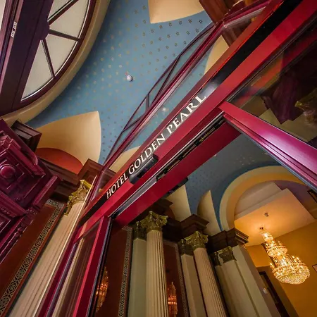 Golden Pearl Im Stadtzentrum 4*