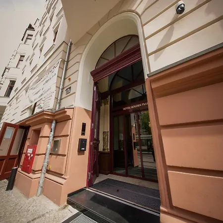 Hotel Golden Pearl Im Stadtzentrum 4*