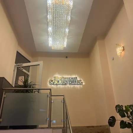 Golden Pearl Im Stadtzentrum 4*