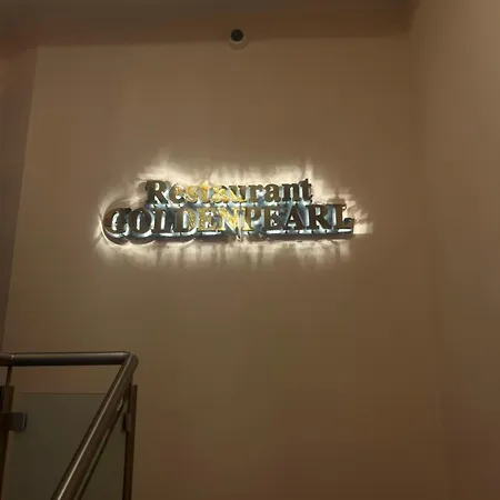 Golden Pearl Im Stadtzentrum Hotel Magdeburk