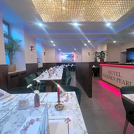 Golden Pearl Im Stadtzentrum فندق 4*