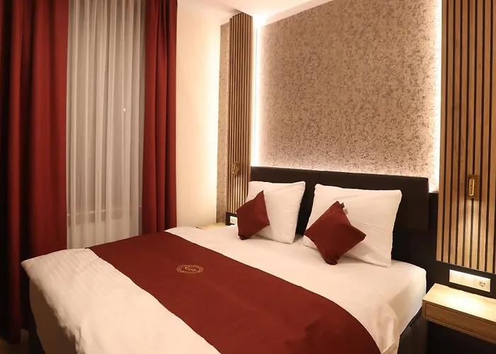 Golden Pearl Im Stadtzentrum فندق ماغديبورغ