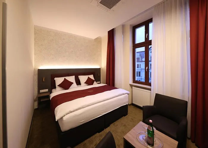 Golden Pearl Im Stadtzentrum 4*